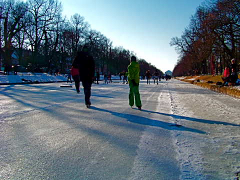 Eislaufen auf dem Nymphenburger Kanal
