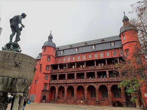 Isenburger Schloss in Offenbach