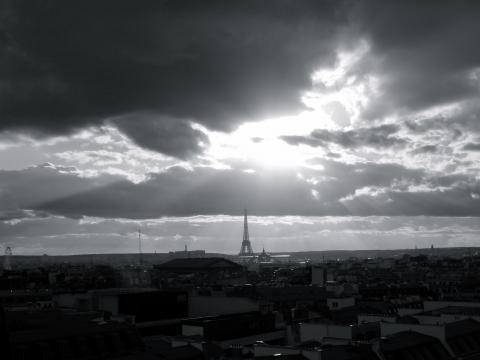 Paris Silhouette