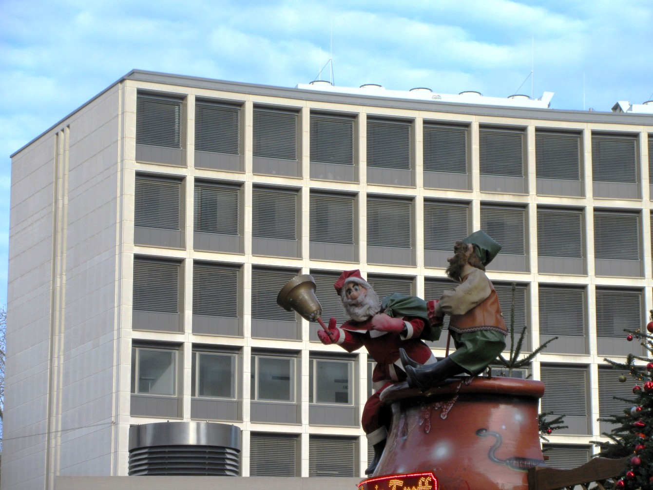 Internationaler Weihnachtsmarkt Essen & das zweitausendsiebenhundertachtundsiebzigste Gedicht