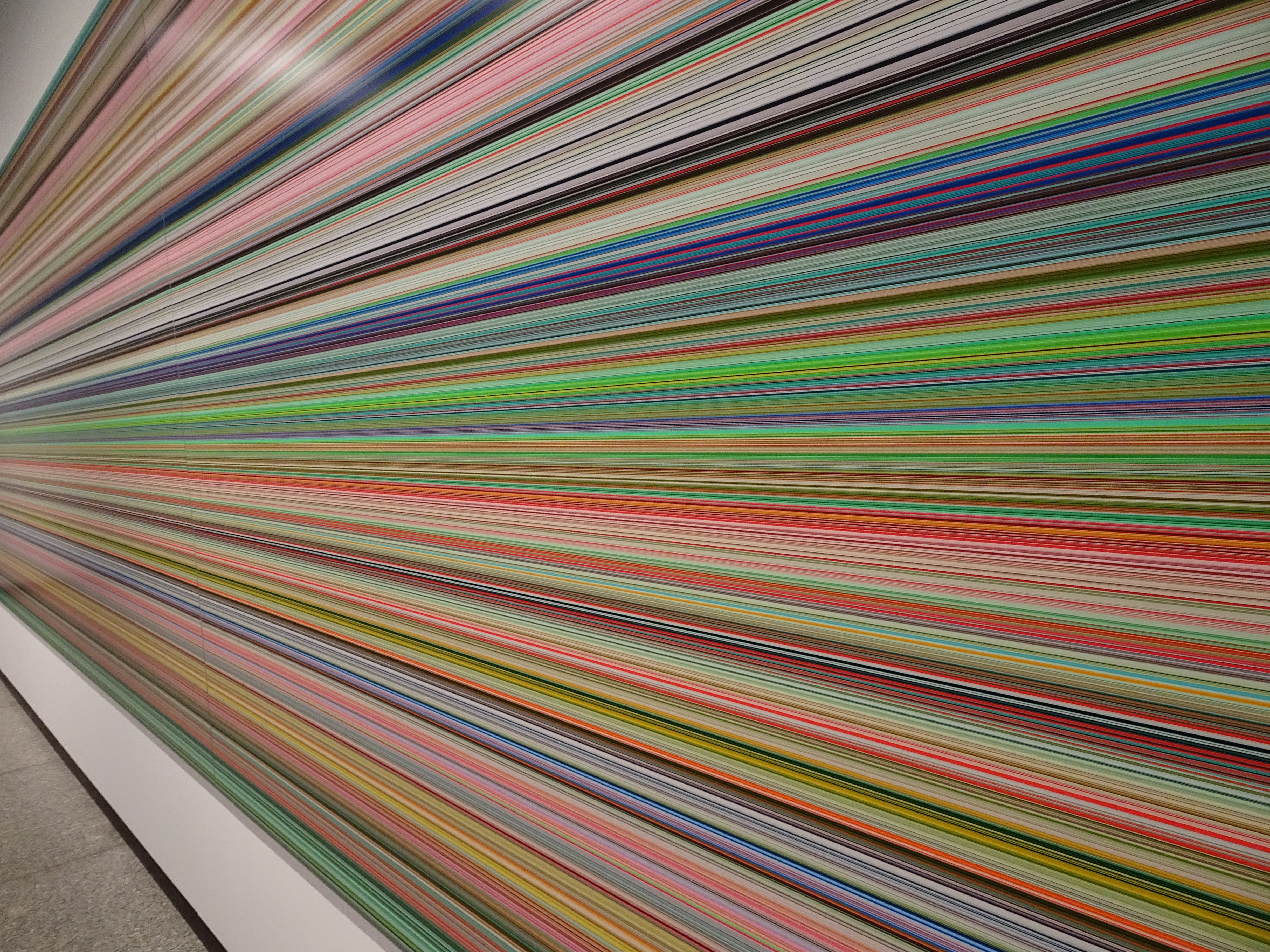 Strip & das zweitausendachthundertsiebenundsiebzigste Gedicht