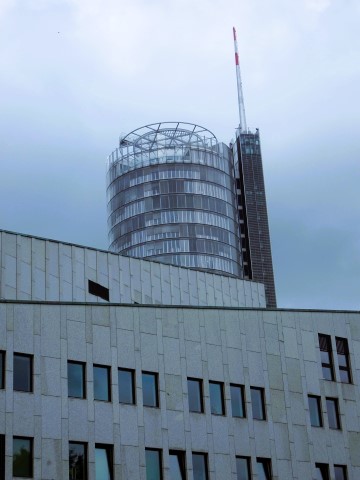 Aalto-Theater in Essen mit Nachbarschaft