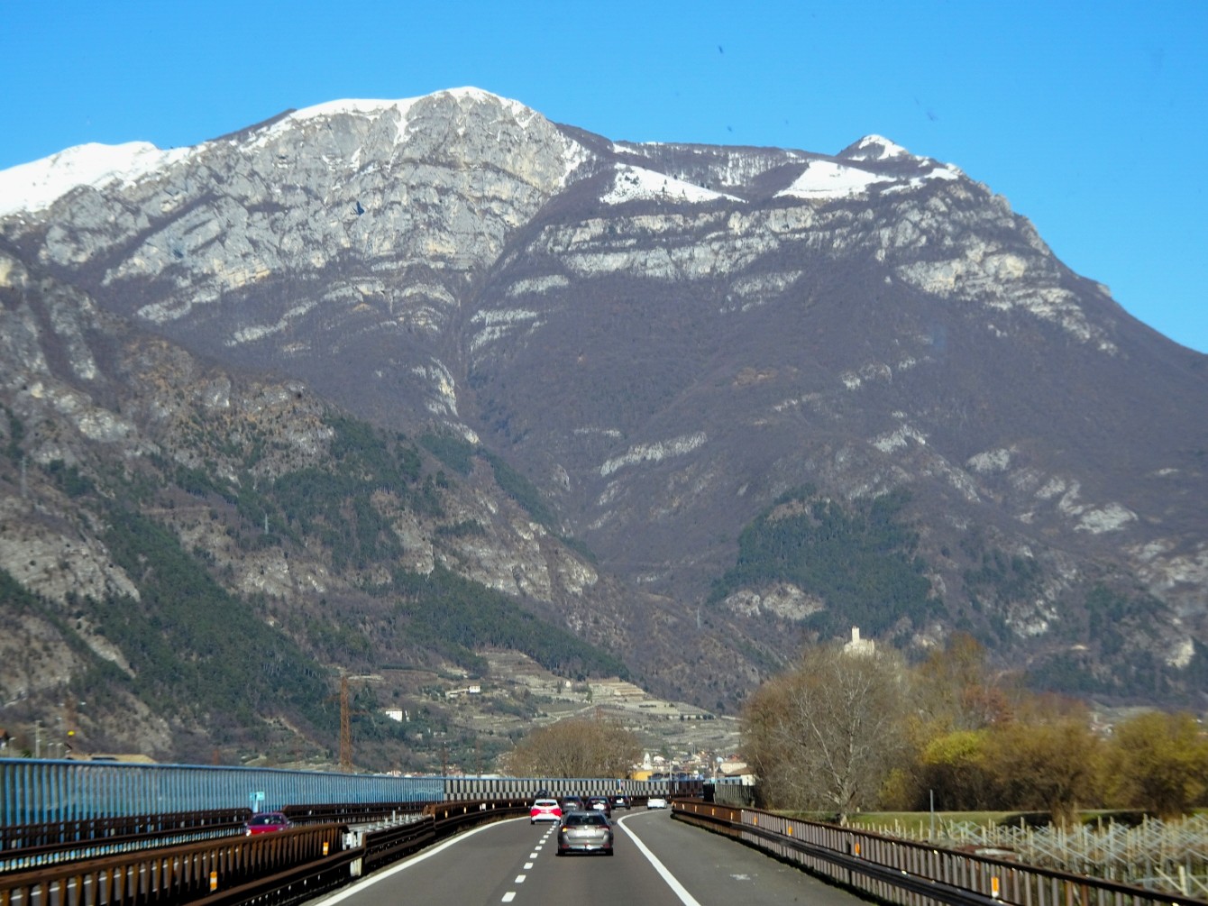 Brenner & das zweitausendachthundertzwanzigste Gedicht