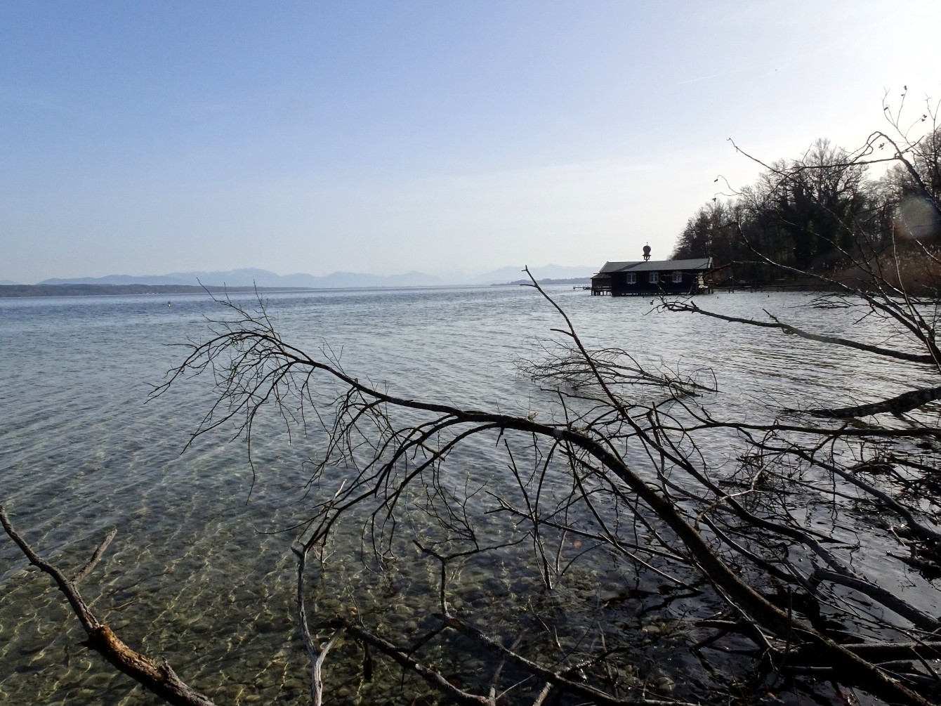 Blick über den Starnberger See bei Feldafing
