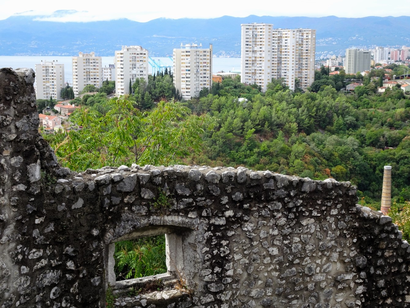 Rijeka & das zweitausendneunhundertachtunddreißigste Gedicht